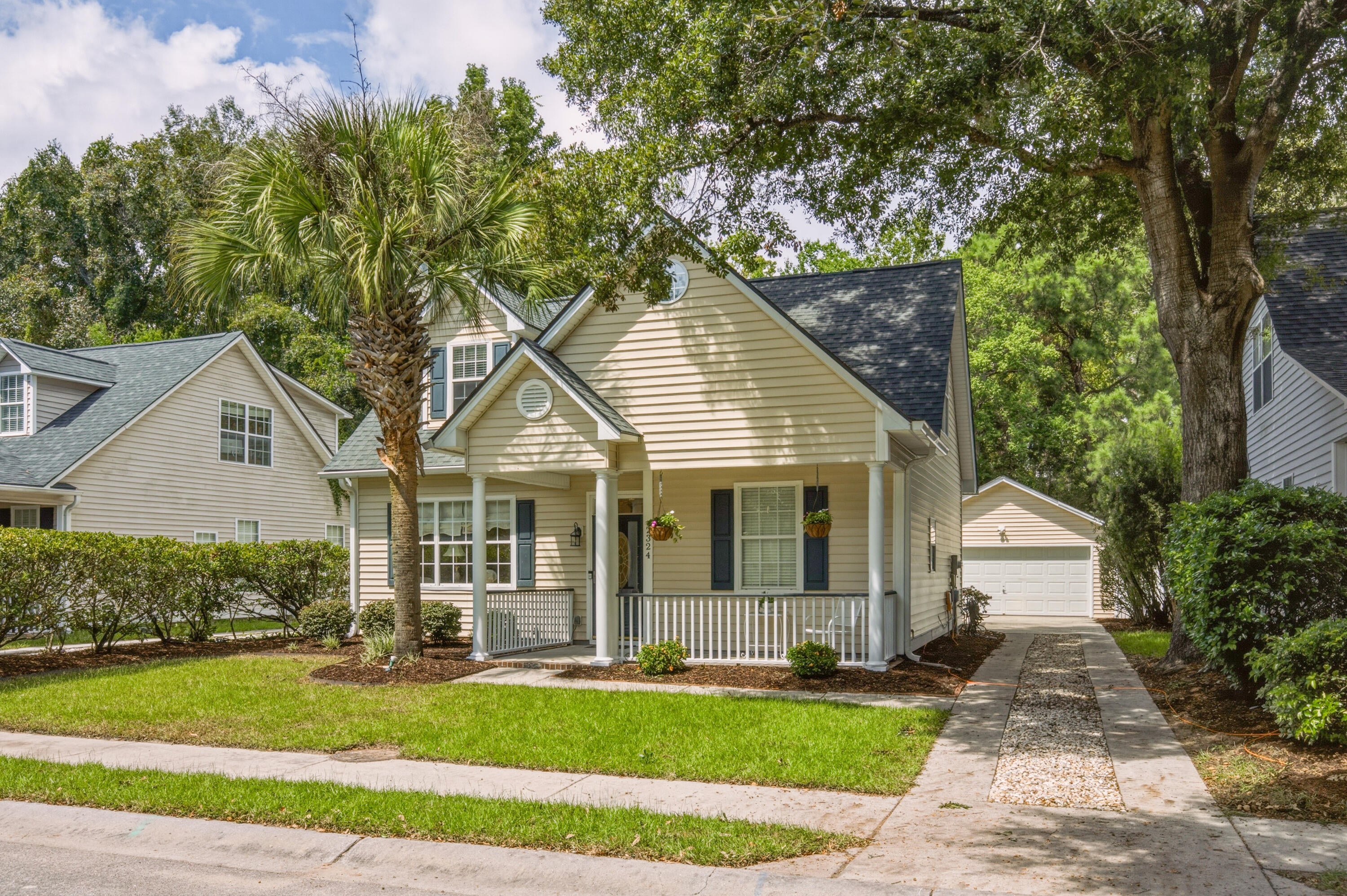 2324 Kennison Lane