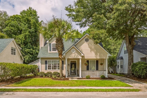 Photo of 2324 Kennison Lane, Mount Pleasant, SC 29466 (MLS # 26025682)