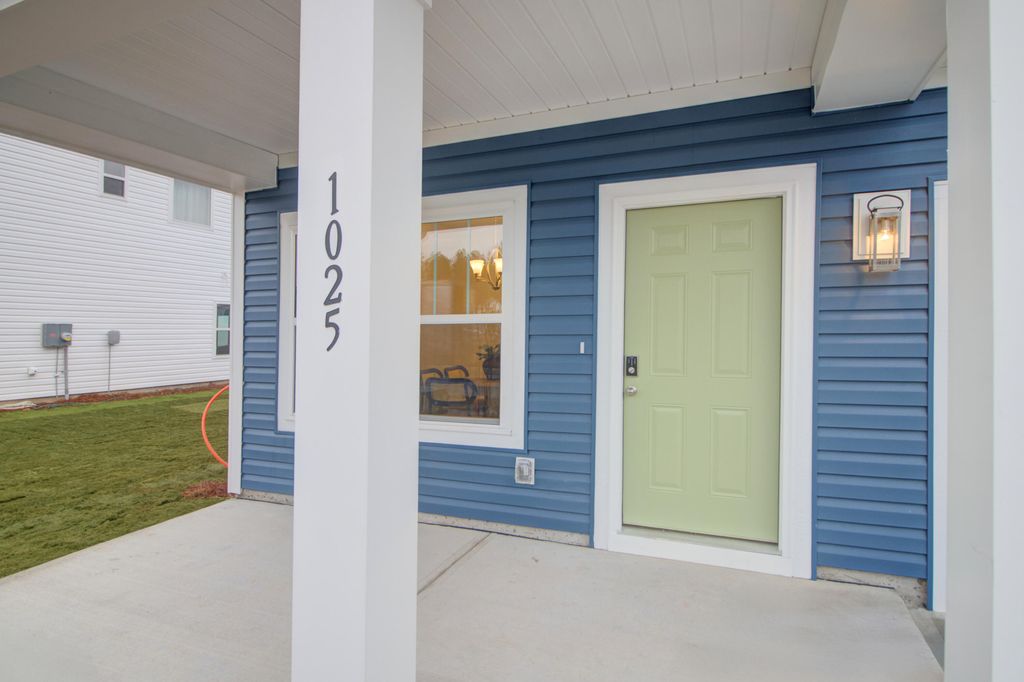 Photo of 1025 Mourning Warbler Way #Cc3-17-11, Ravenel, SC 29470 (MLS # 26001986)