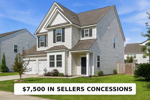 Photo of 137 Daniels Creek Circle, Goose Creek, SC 29445 (MLS # 26018454)