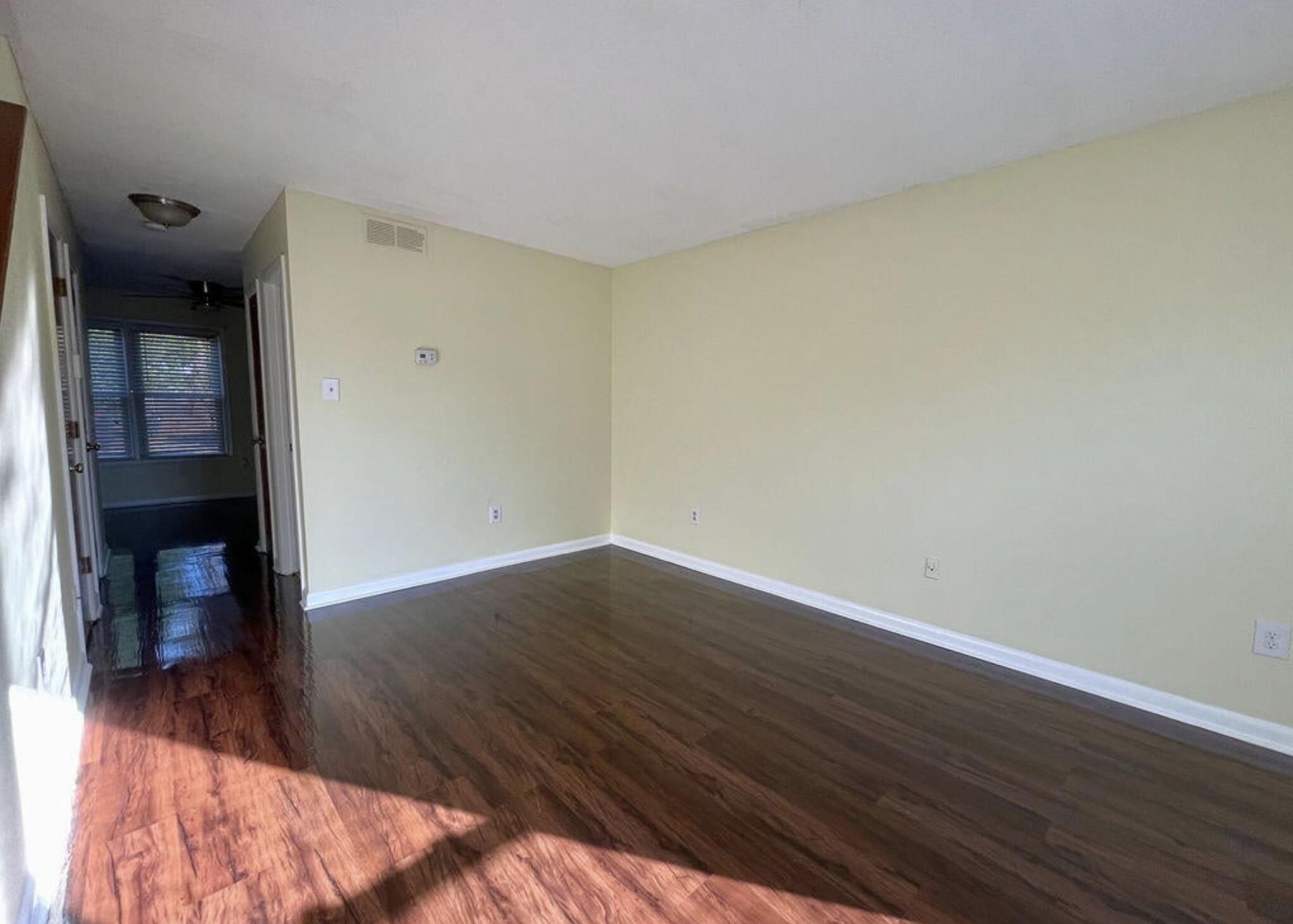 1 S Anderson Avenue
