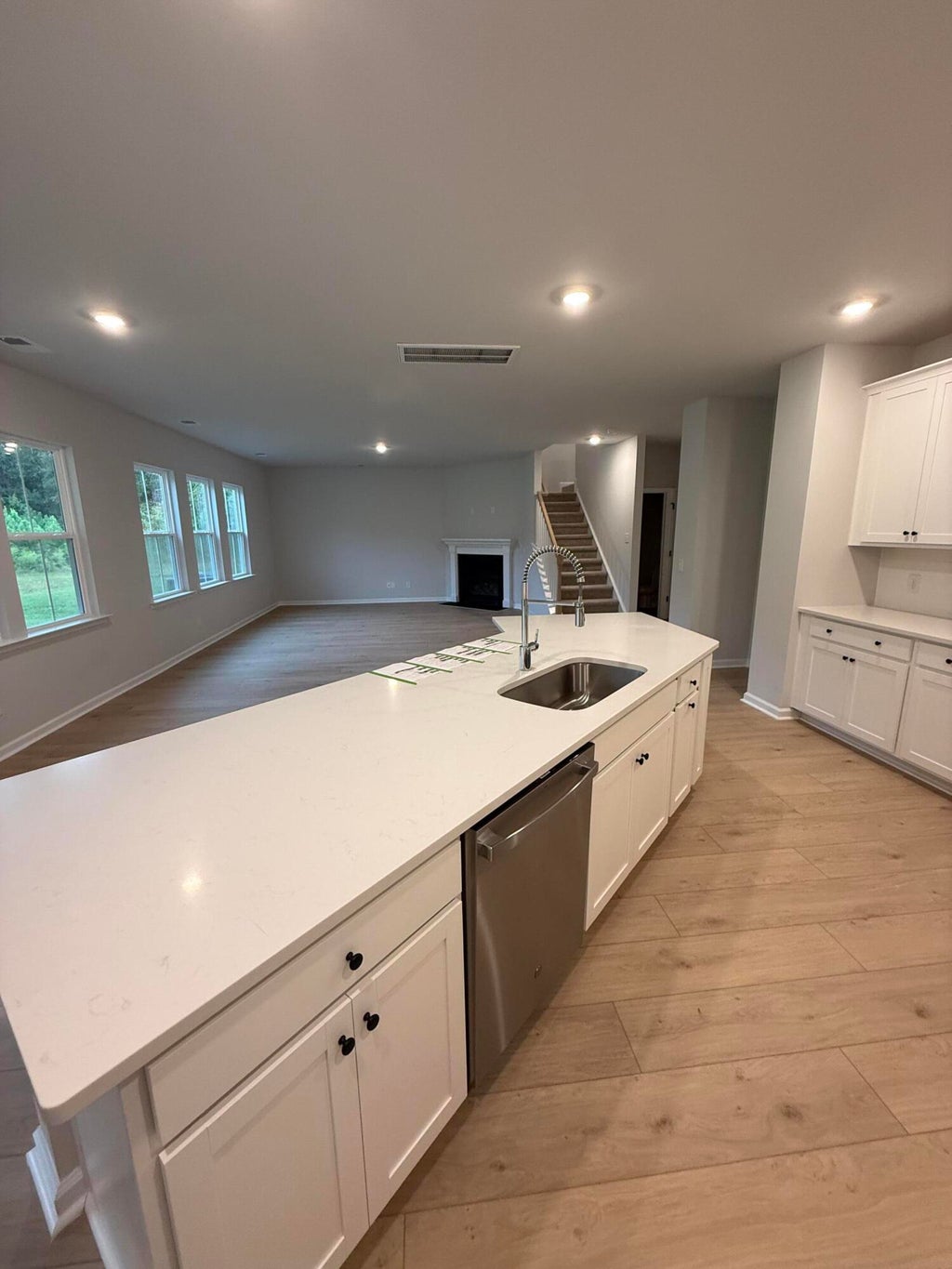 Photo of 611 Cropfield Drive, Summerville, SC 29485 (MLS # 26027507)