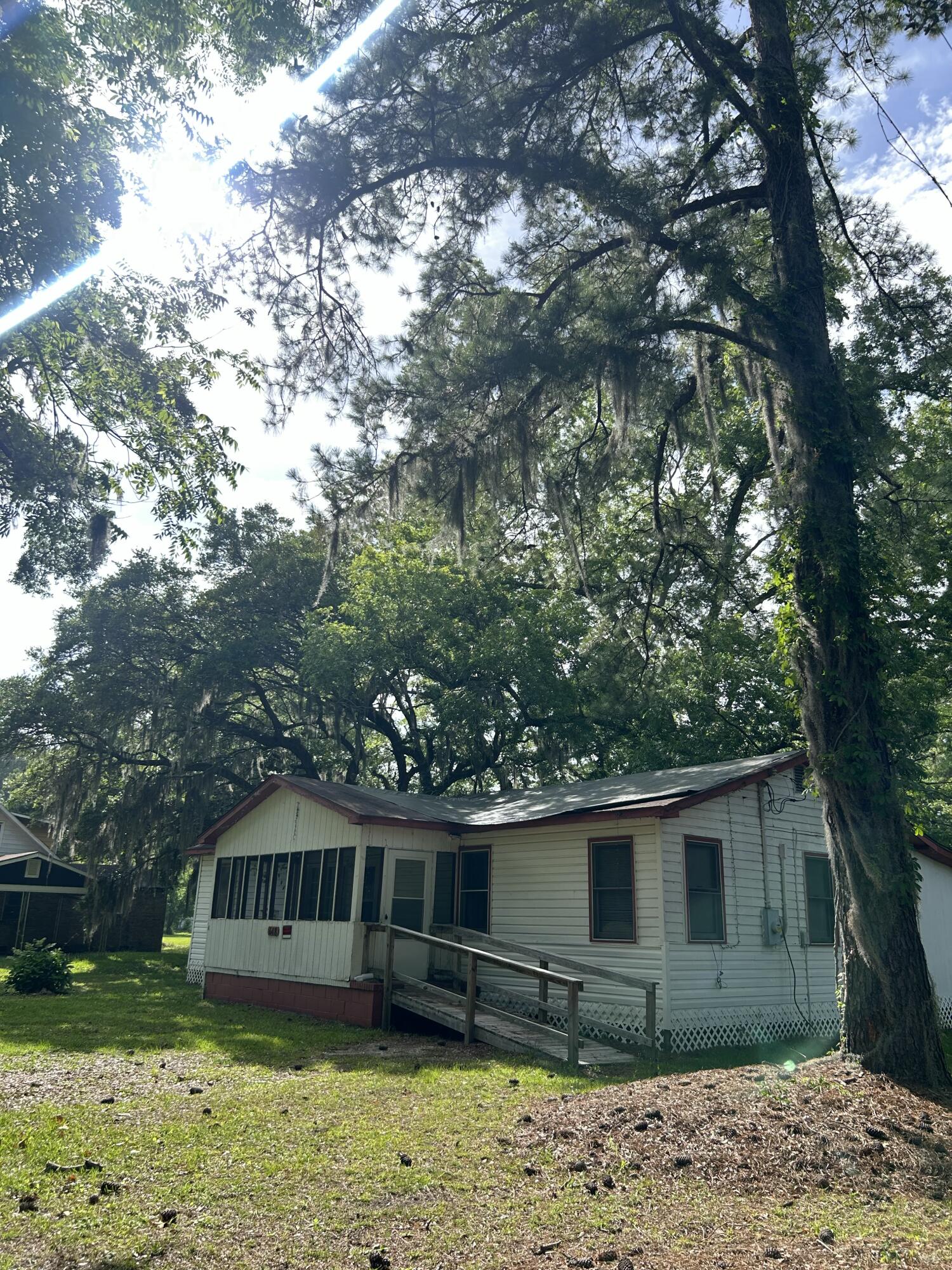 648 Society Road
