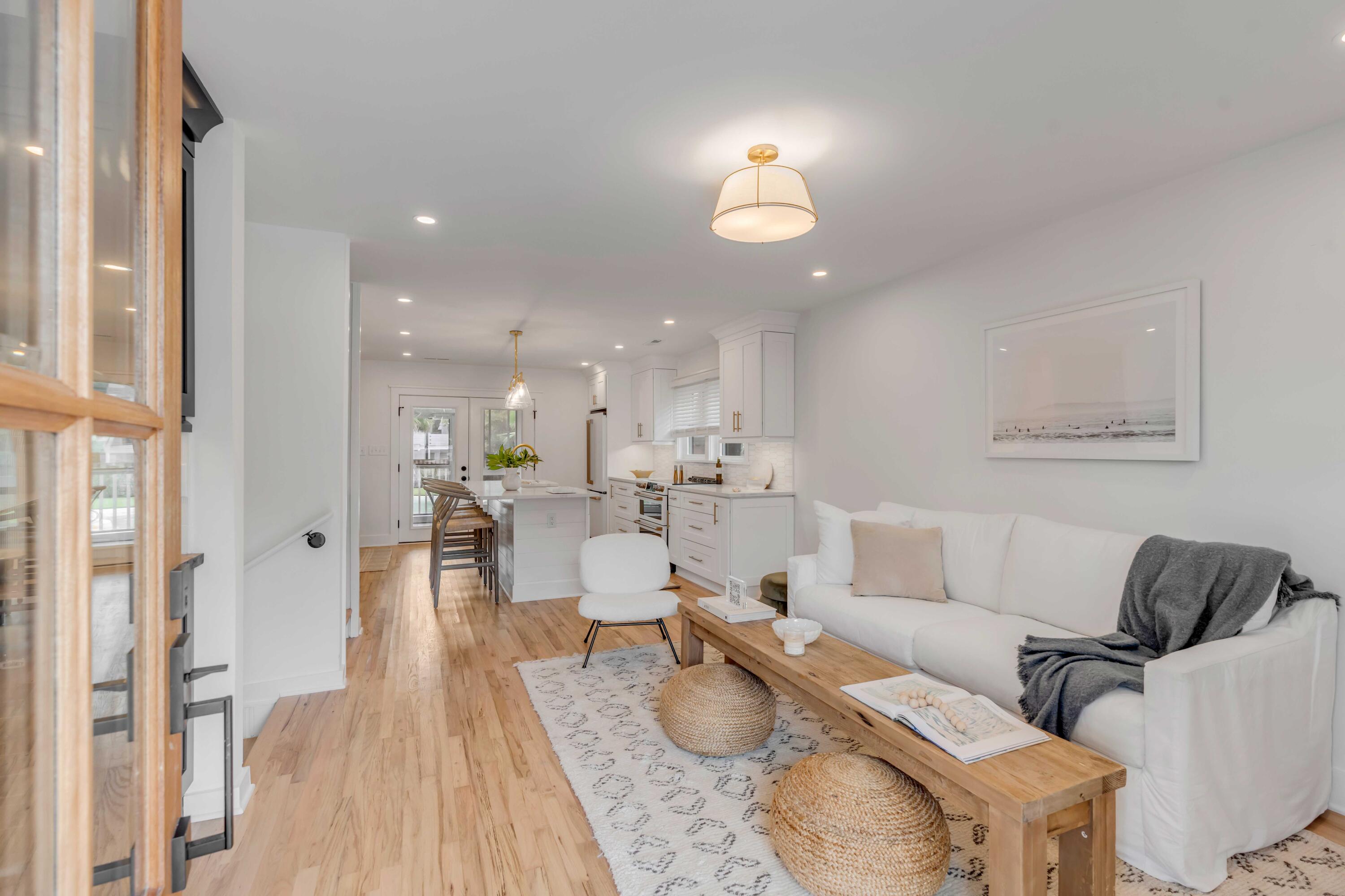 3002 Cameron Boulevard