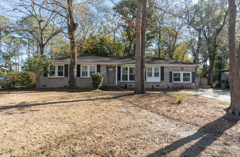 Photo of 1239 Wappetaw Place, Mount Pleasant, SC 29464 (MLS # 25019880) Photo of 1239 Wappetaw Place, Mount Pleasant, SC 29464 (MLS # 25019880)