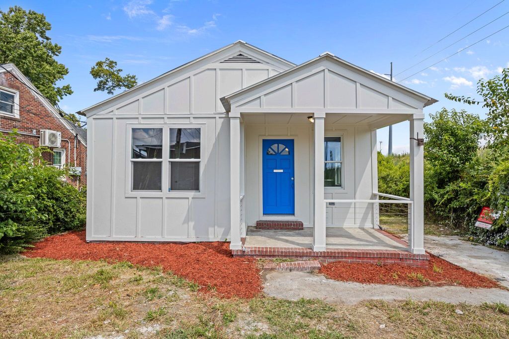Photo of 1806 Calvert Street, North Charleston, SC 29405 (MLS # 25029469)