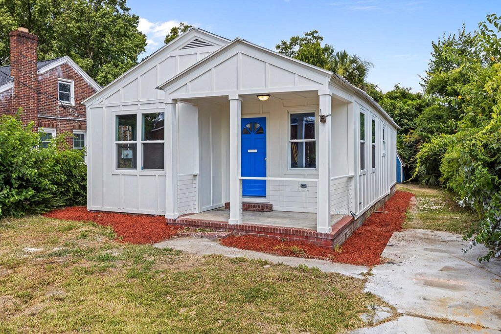 Photo of 1806 Calvert Street, North Charleston, SC 29405 (MLS # 25029469)