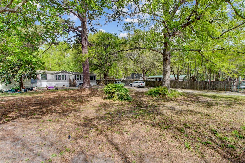 Photo of 2659 Sidneys Road, Walterboro, SC 29488 (MLS # 25025191)