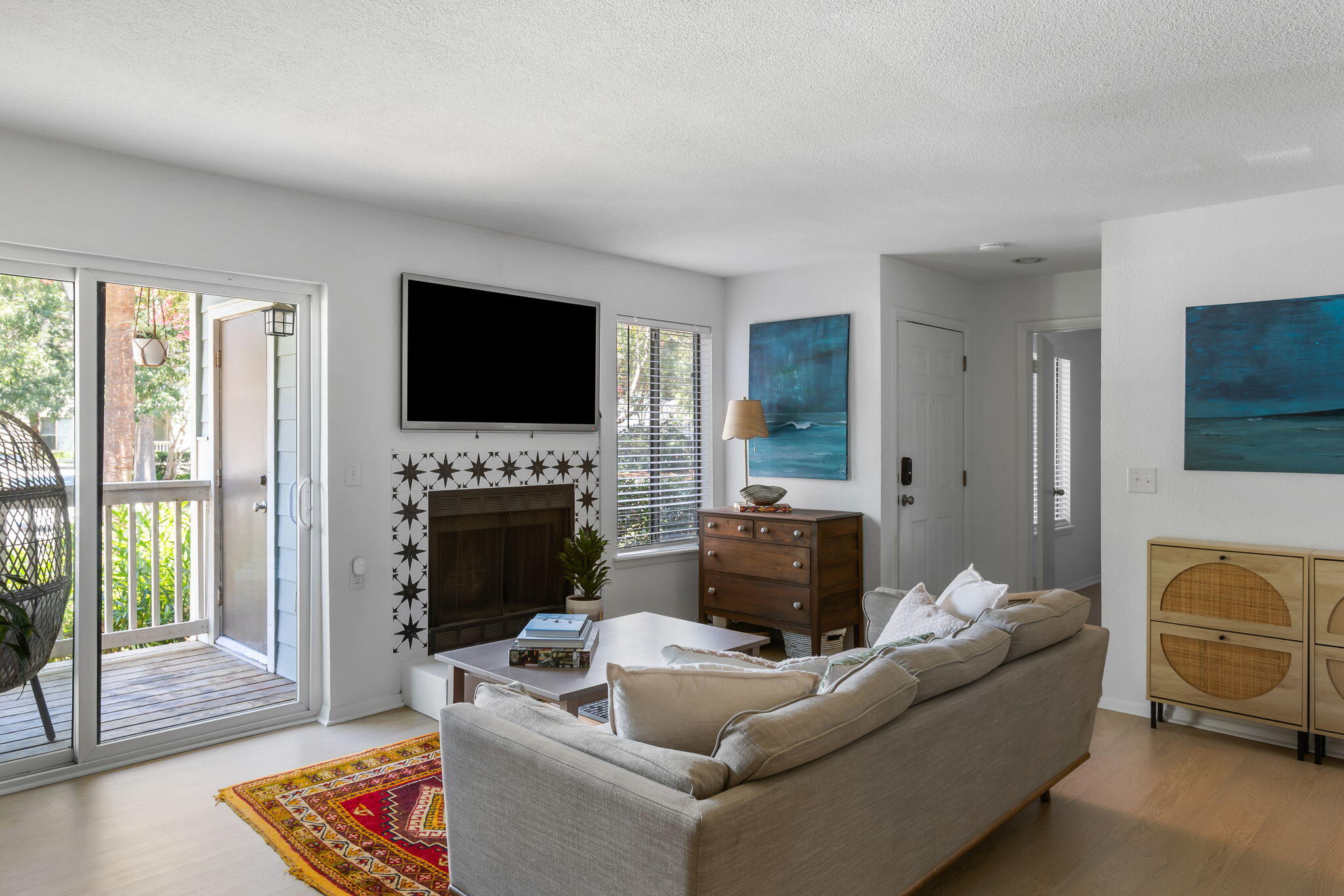 1481 Center Street 1602