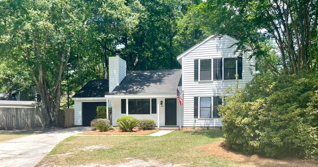 Photo of 109 Edgewood Lane, Goose Creek, SC 29445 (MLS # 26011930)