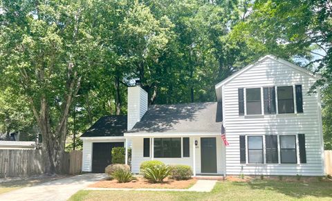 Photo of 109 Edgewood Lane, Goose Creek, SC 29445 (MLS # 26011930)