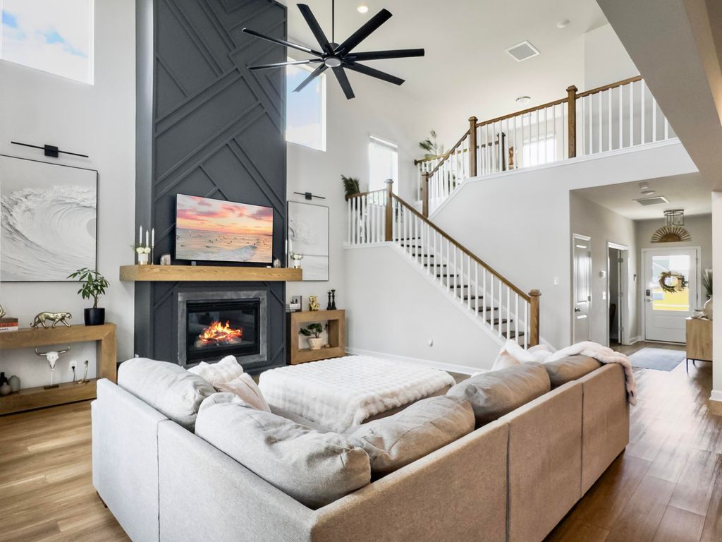 Photo of 400 Navona Drive, Summerville, SC 29486 (MLS # 25029693)