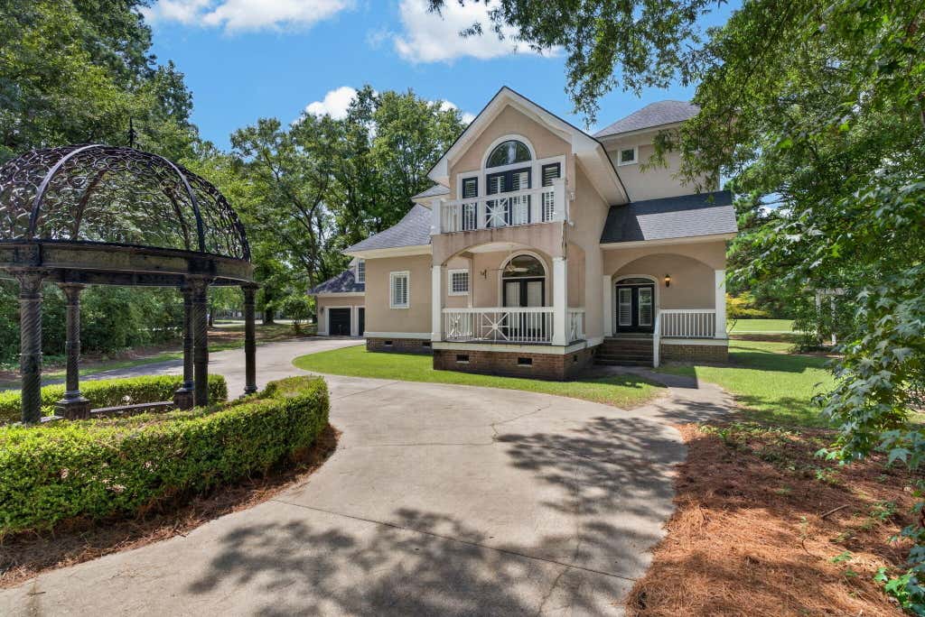 Photo of 101 Ashley Hill Drive, Goose Creek, SC 29445 (MLS # 26023680)