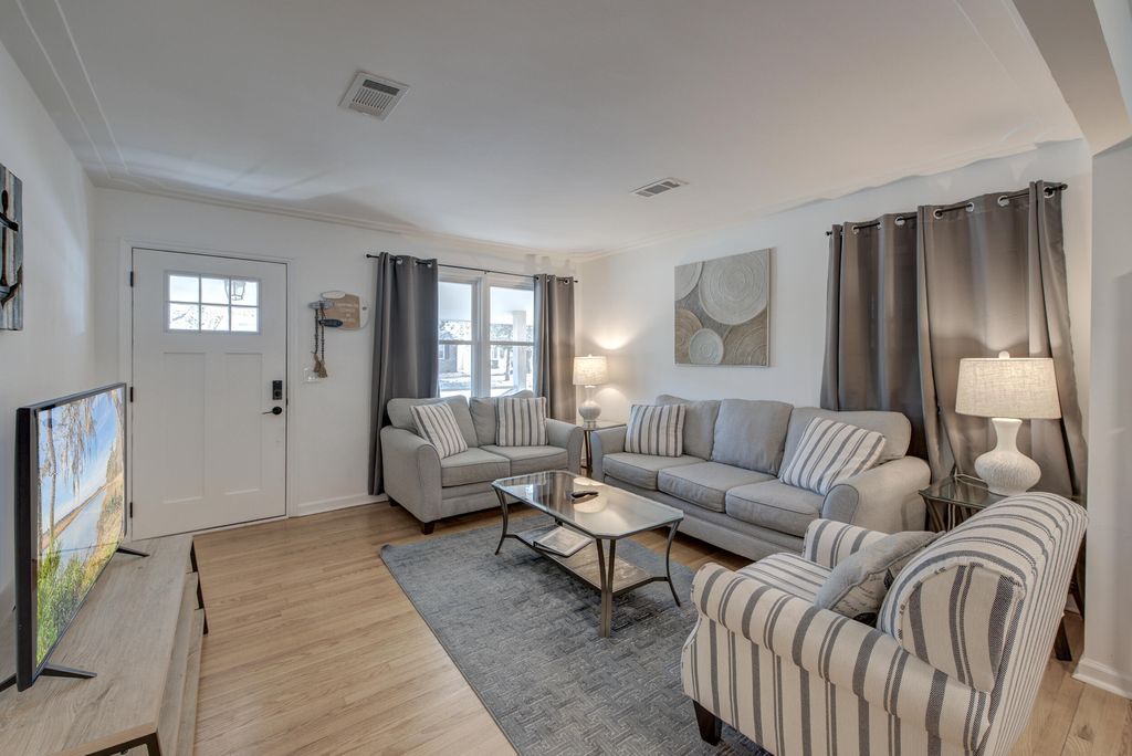 Photo of 5349 Parkside Drive, North Charleston, SC 29405 (MLS # 26003841)