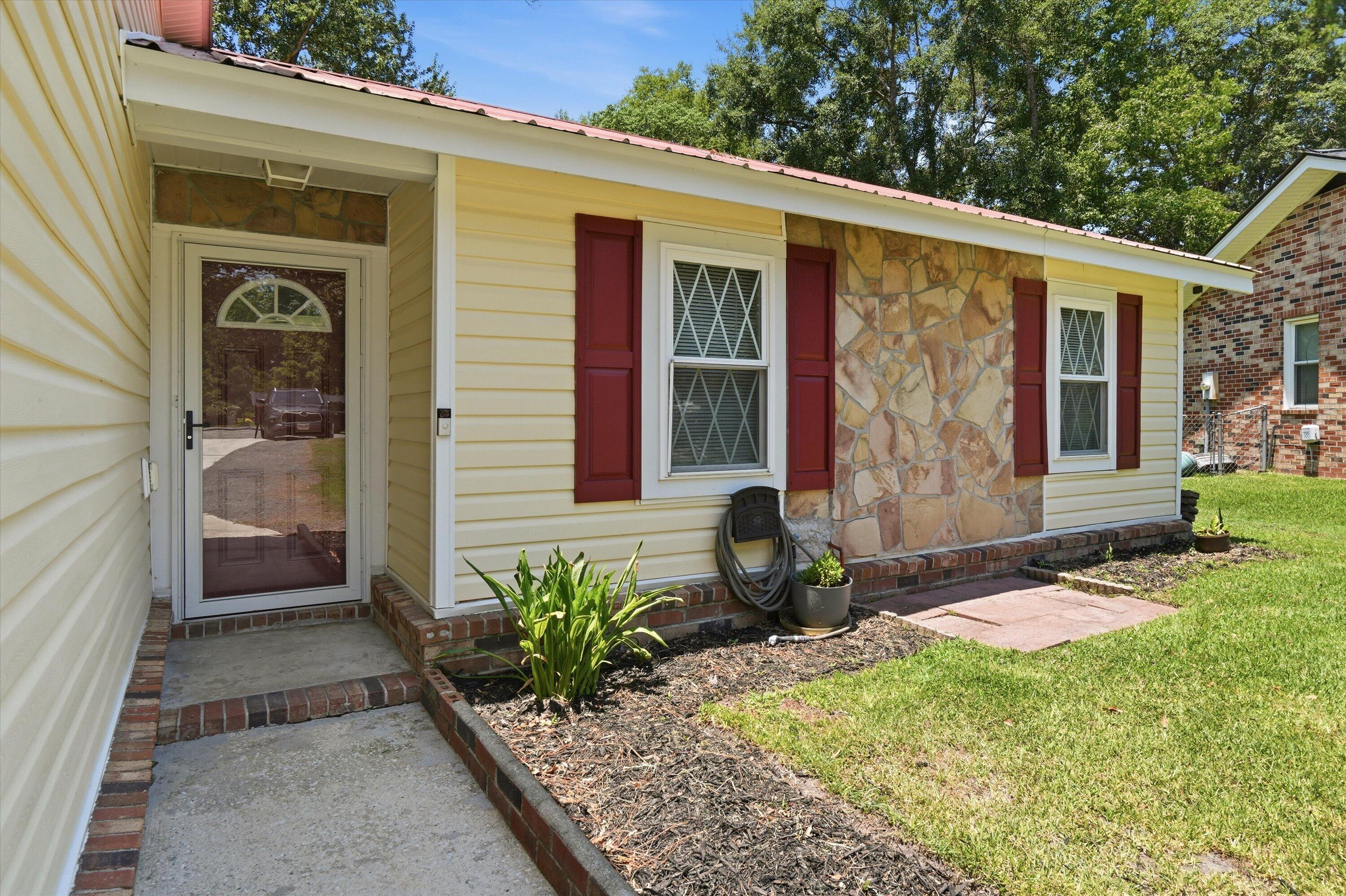 106 Cambell Court