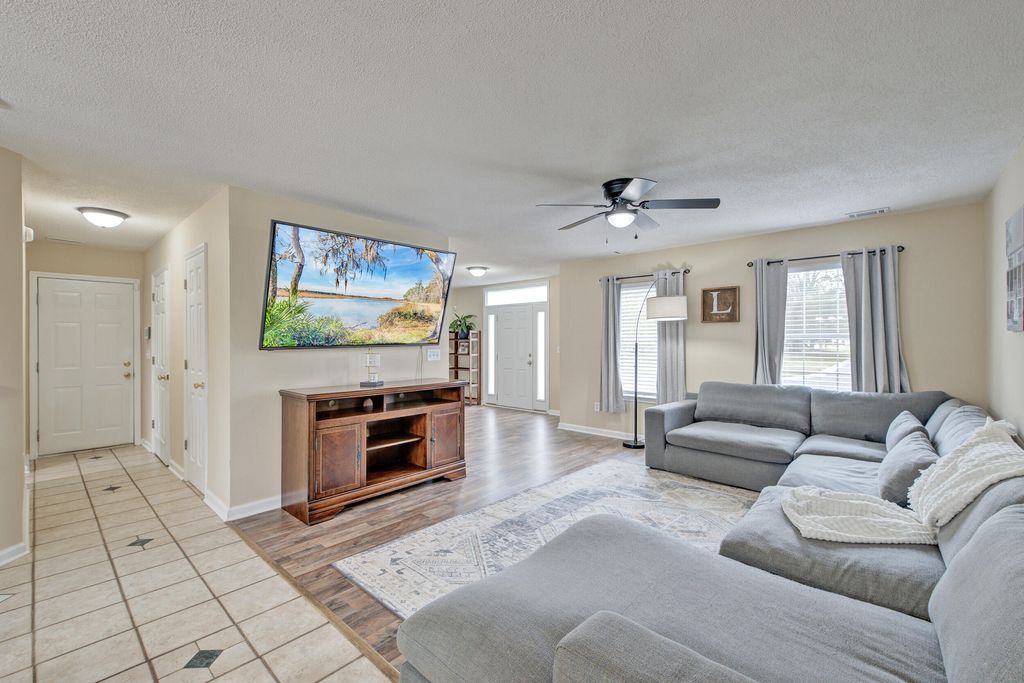 Photo of 147 Hainsworth Drive, North Charleston, SC 29418 (MLS # 26008498)