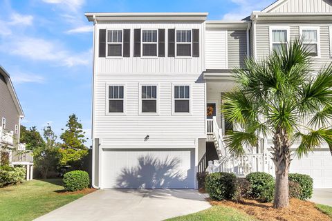 681 Mclernon Johns Island SC 29455