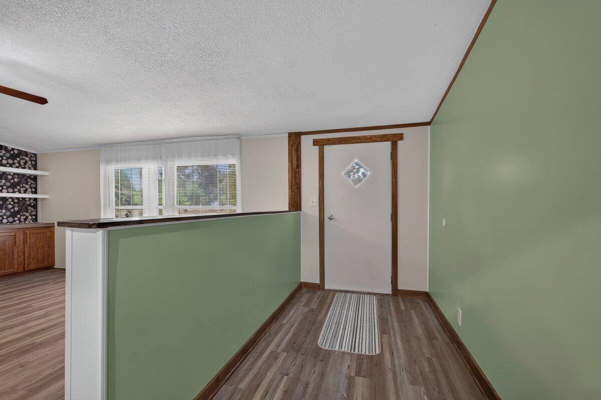 623 Barn Road