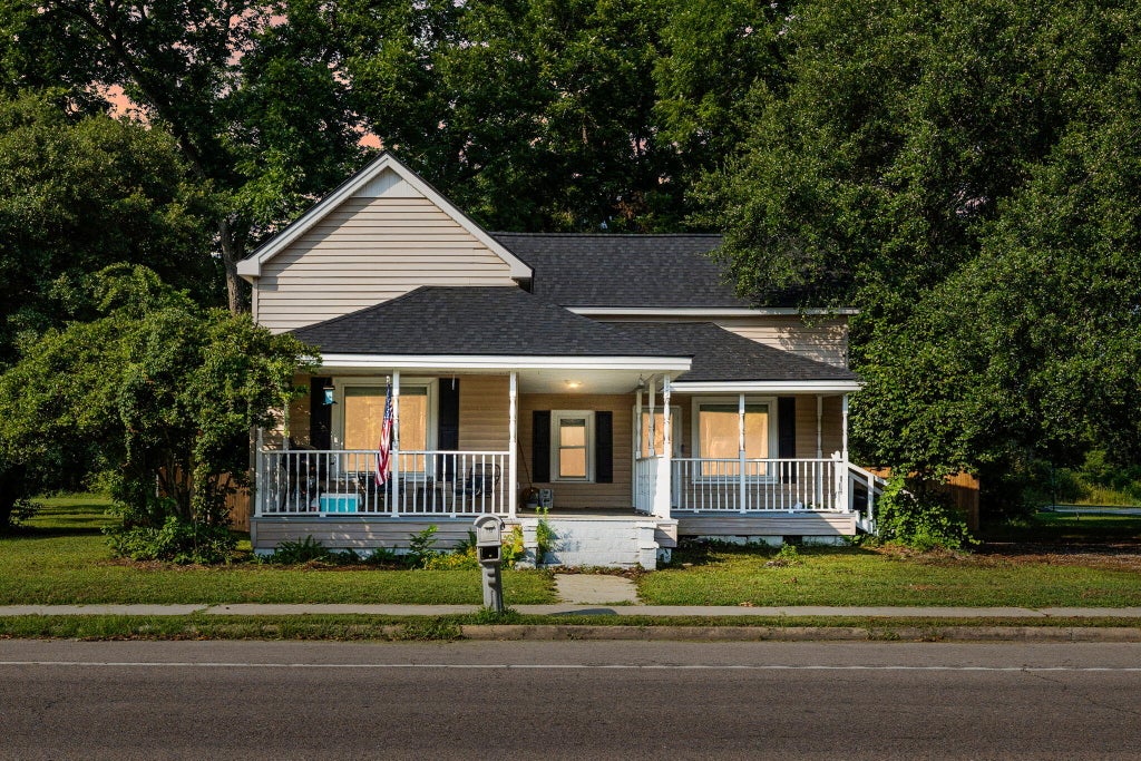 Photo of 156 E Main Street, Harleyville, SC 29448 (MLS # 26025169)