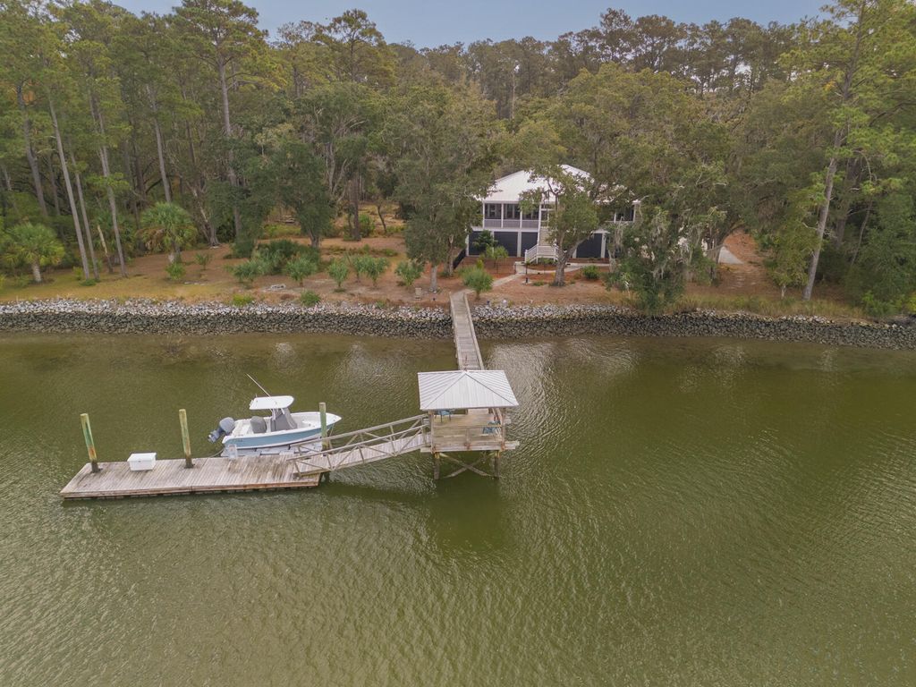 Photo of 8606 Glascow Island Lane, Edisto Island, SC 29438 (MLS # 25031028)