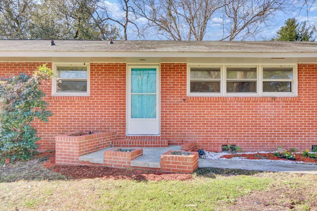 Photo of 5809 Stewart Street, Hanahan, SC 29410 (MLS # 26004475)