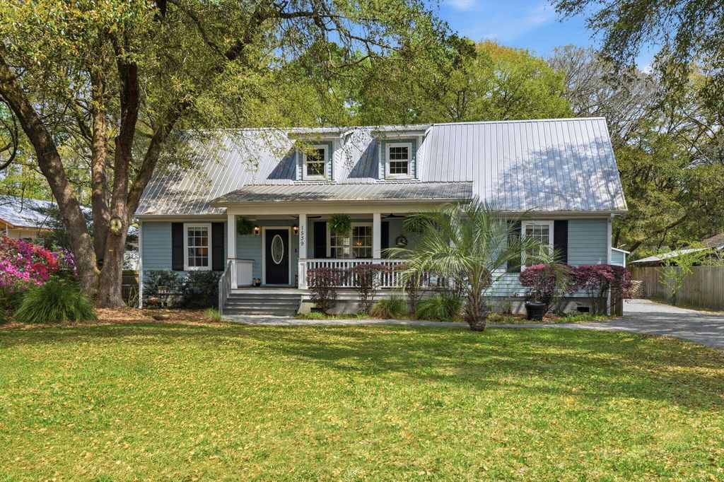 Photo of 1539 Keswick Drive, Johns Island, SC 29455 (MLS # 26008487)