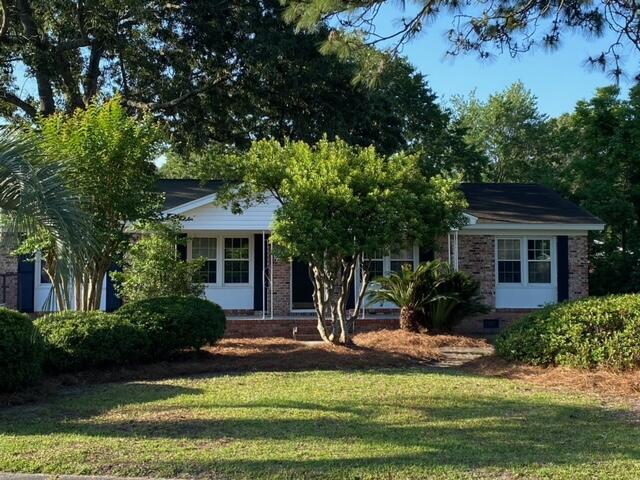 121 Camelot Drive