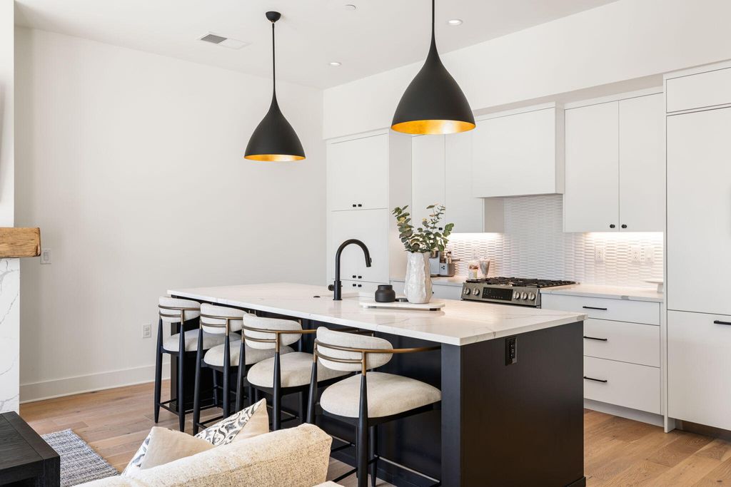 Photo of 508 Helmsman Street, Charleston, SC 29492 (MLS # 26005198)