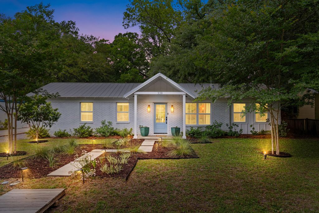 Photo of 339 Millcreek Drive, Charleston, SC 29407 (MLS # 26012264)
