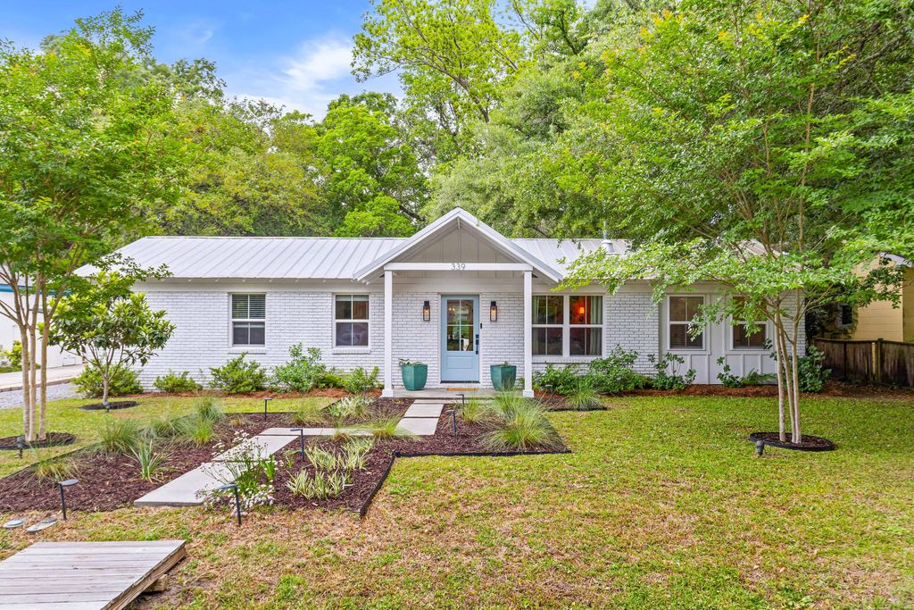 Photo of 339 Millcreek Drive, Charleston, SC 29407 (MLS # 26012264)