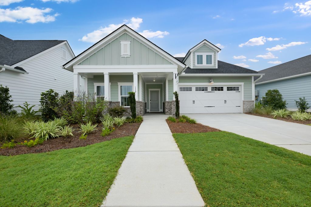 Photo of 174 Baldric Court, Summerville, SC 29486 (MLS # 26011386)
