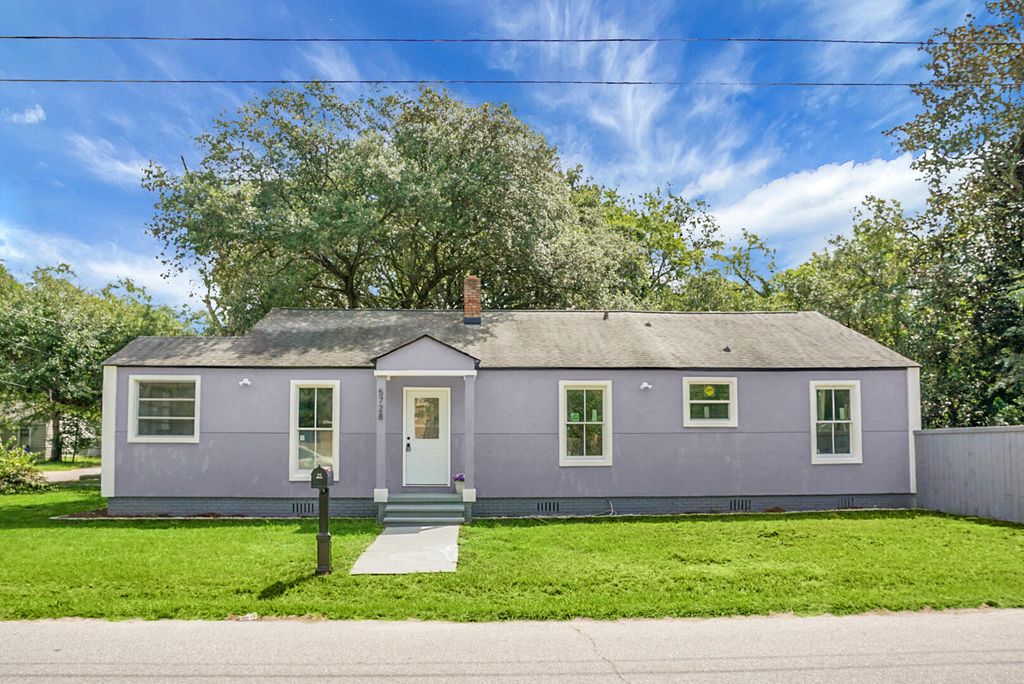 Photo of 5728 Pilgrim Avenue, Hanahan, SC 29410 (MLS # 25022593)