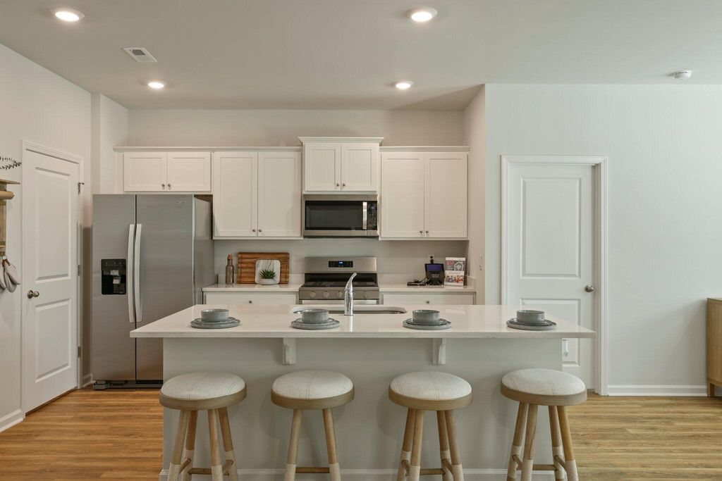 Photo of 1043 Forrest Creek Drive, Summerville, SC 29483 (MLS # 26002674)