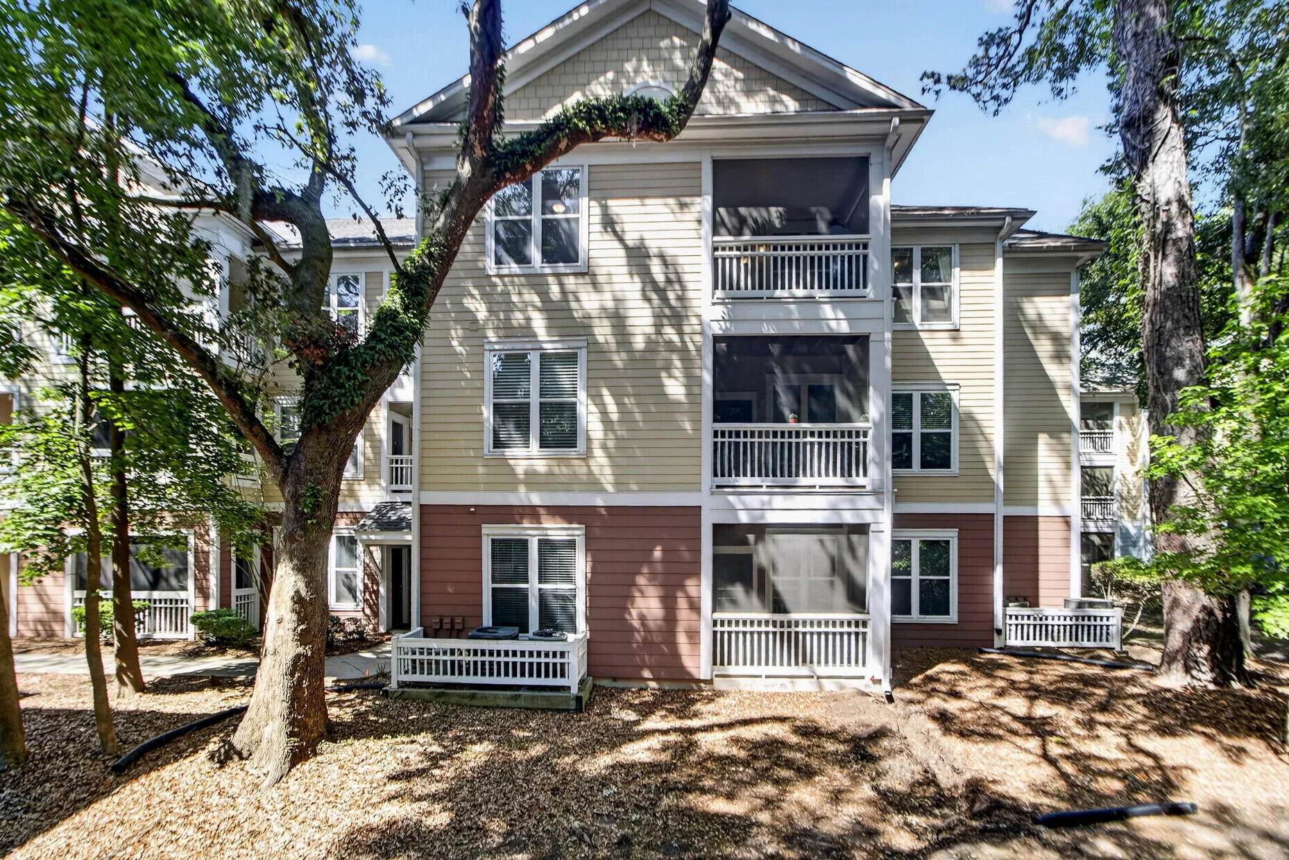 300 Bucksley Lane Unit Unit 302
