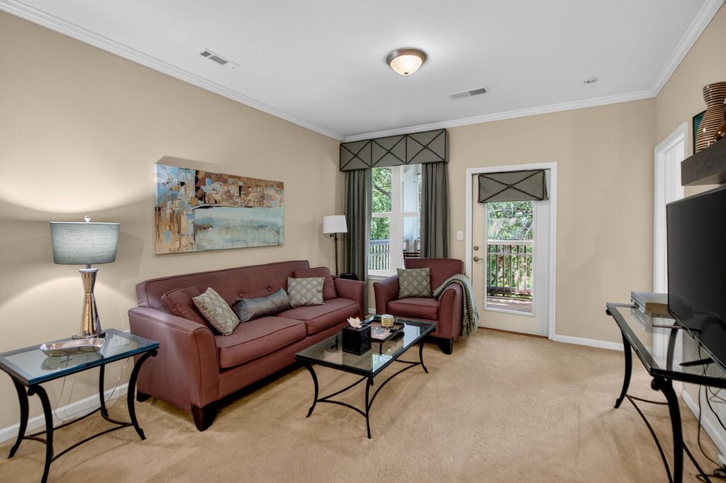 Photo of 300 Bucksley Lane #Unit 302, Charleston, SC 29492 (MLS # 26013243)