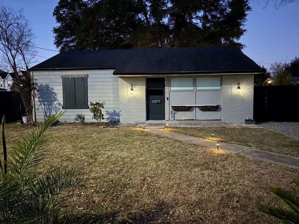 Photo of 3108 Terry Drive, North Charleston, SC 29405 (MLS # 26011821)