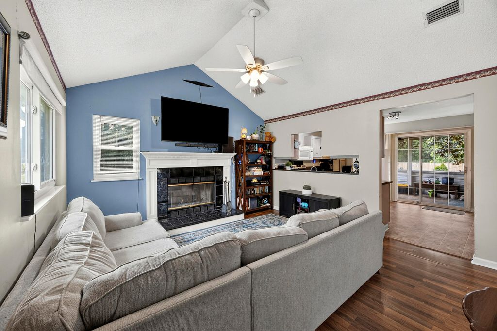 Photo of 506 Scotch Range Road Rd, Summerville, SC 29483 (MLS # 26018419)