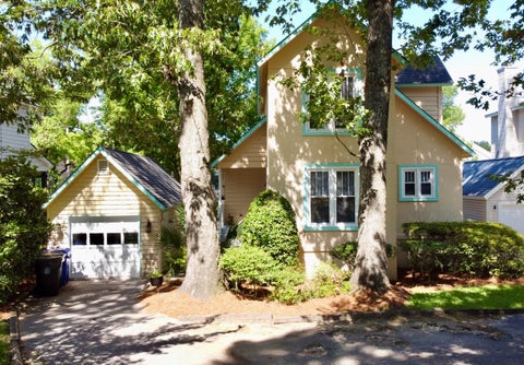 Photo of 781 Lake Frances Drive, Charleston, SC 29412 (MLS # 26018562)