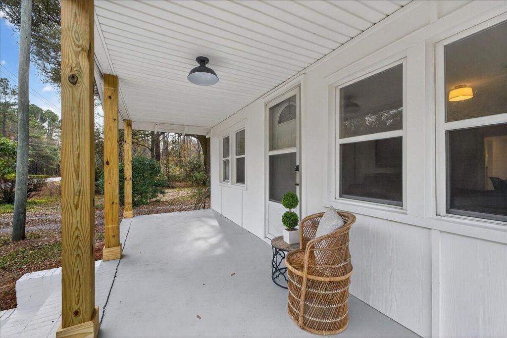 Photo of 510 Parsons Road, Summerville, SC 29483 (MLS # 26004832)