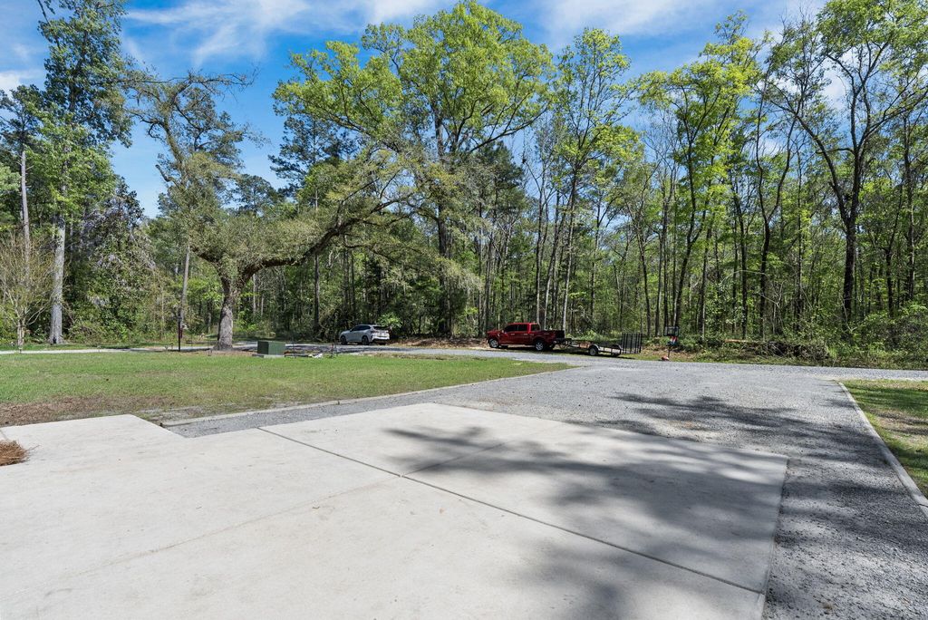 Photo of 1113 Singletary Avenue, Moncks Corner, SC 29461 (MLS # 26008960)