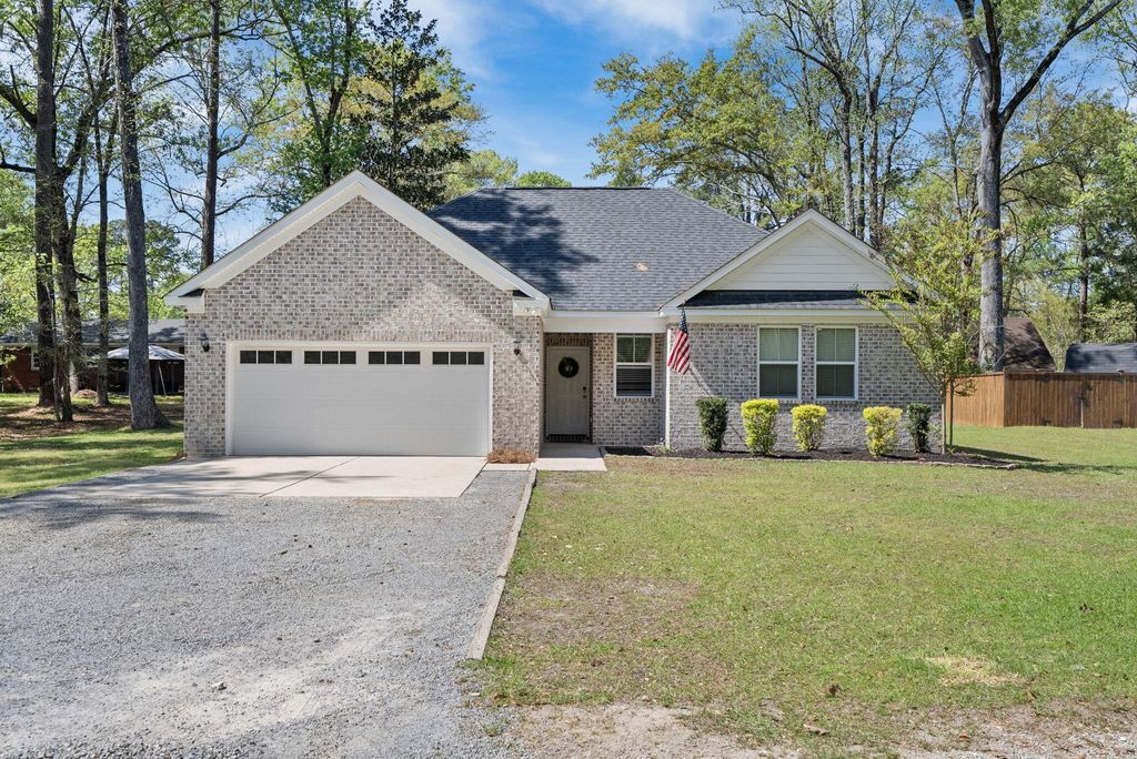 Photo of 1113 Singletary Avenue, Moncks Corner, SC 29461 (MLS # 26008960)