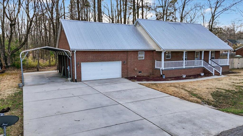 Photo of 1102 Ansel Drive, Moncks Corner, SC 29461 (MLS # 26004585)