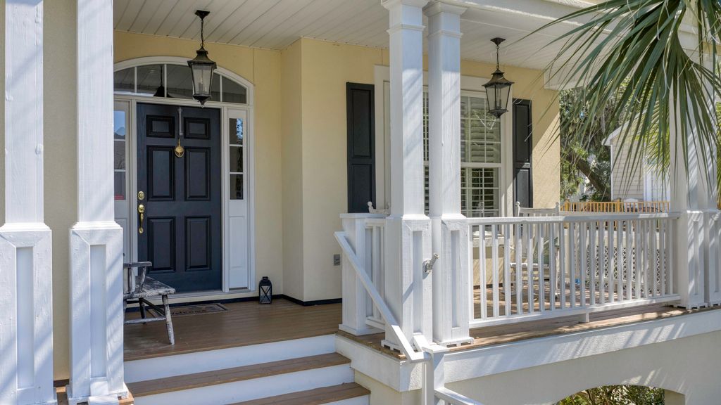 Photo of 2528 Bent Tree Lane, Mount Pleasant, SC 29464 (MLS # 26017734)