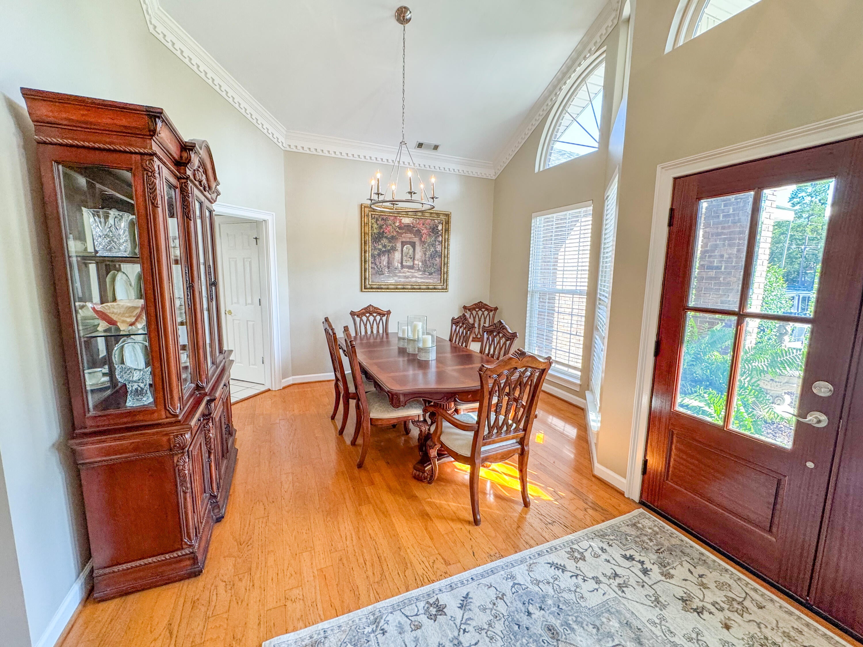 824 Hilton Hall Road