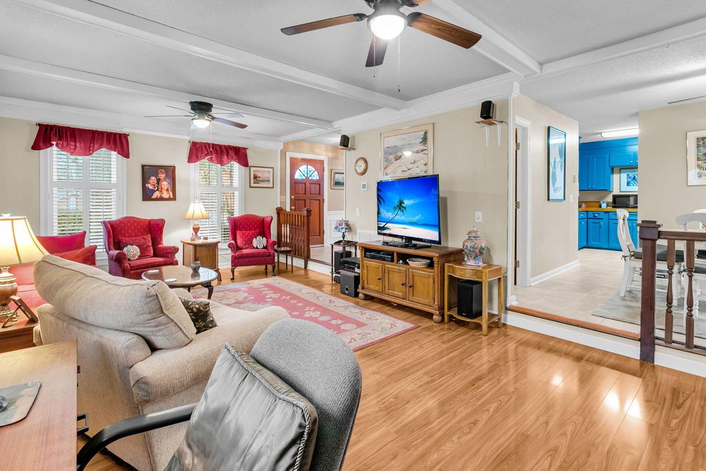 Photo of 206 Bramblewood Drive, Summerville, SC 29485 (MLS # 25032341)