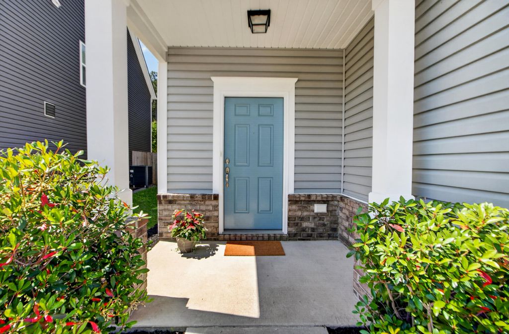 Photo of 163 Basket Grass Lane, Summerville, SC 29486 (MLS # 26014790)