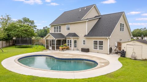 5289 Mulholland Drive Summerville SC 29485