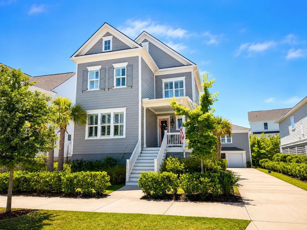 Photo of 2593 Daniel Island Drive, Charleston, SC 29492 (MLS # 26014433)