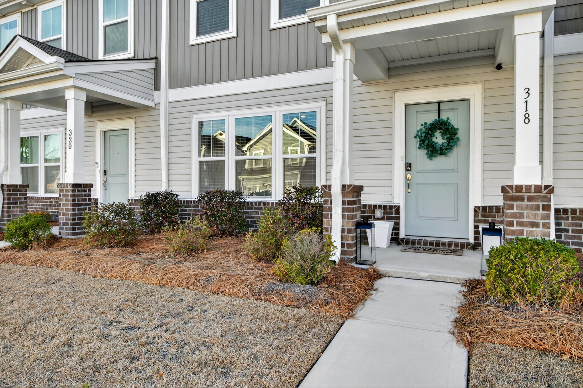 318 Surfbird Road