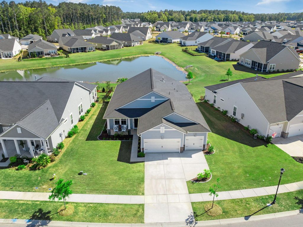 Photo of 1129 Cane Creek Way, Summerville, SC 29485 (MLS # 26012282)